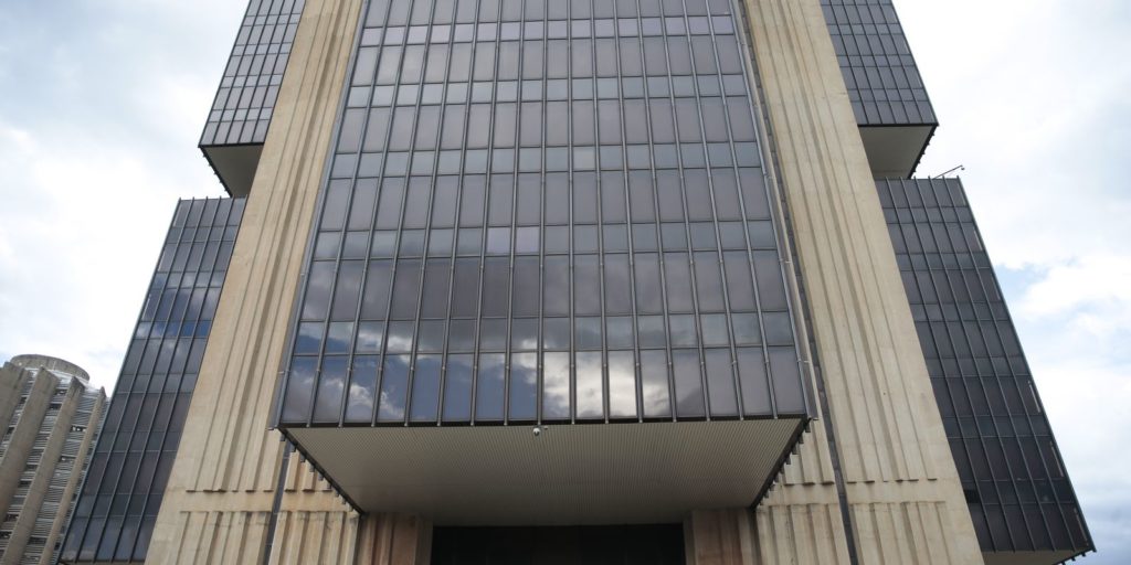 Fachada do prédio do Banco Central do Brasil - Contabiehl