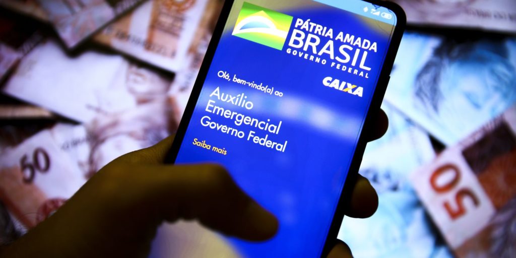 nascidos-em-fevereiro-e-marco-podem-sacar-auxilio-emergencial