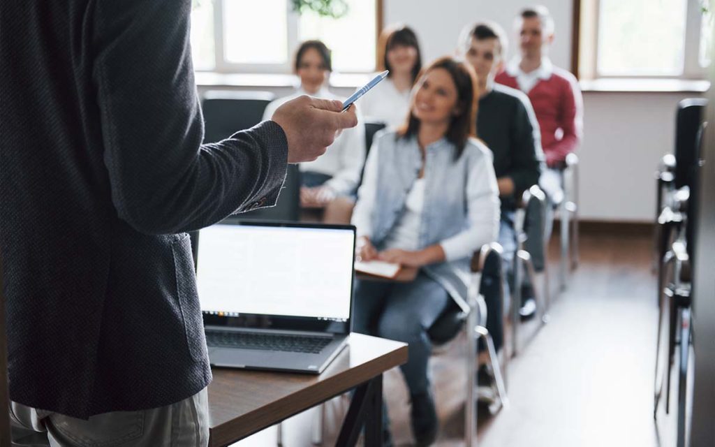 capacitacao-de-colaboradores-chama-atencao-de-gestores-e-empresarios