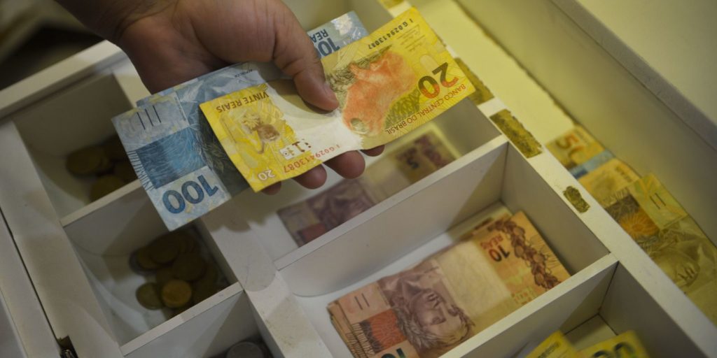 arrecadacao-da-receita-federal-ultrapassa-r$-202,5-bilhoes-em-julho