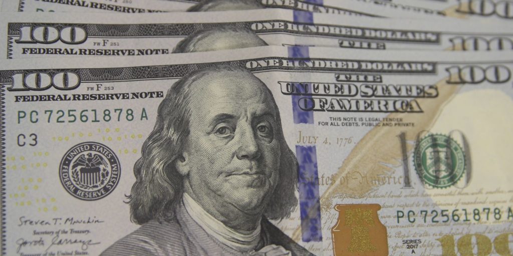 dolar-fecha-estavel,-mesmo-com-dados-de-inflacao-alta-nos-eua
