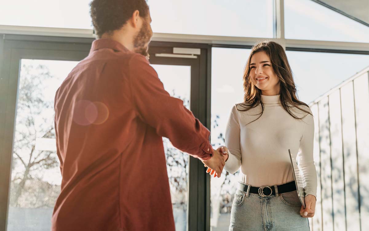 como-ser-admitido-de-forma-correta-e-o-que-e-preciso?